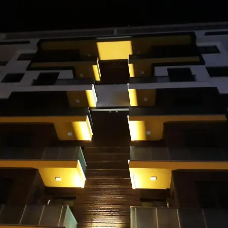 Cay Family Only Aparthotel